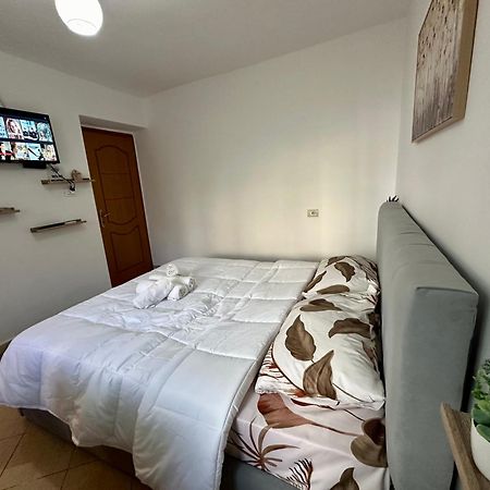 Krid Tirana Studio Flat 外观 照片